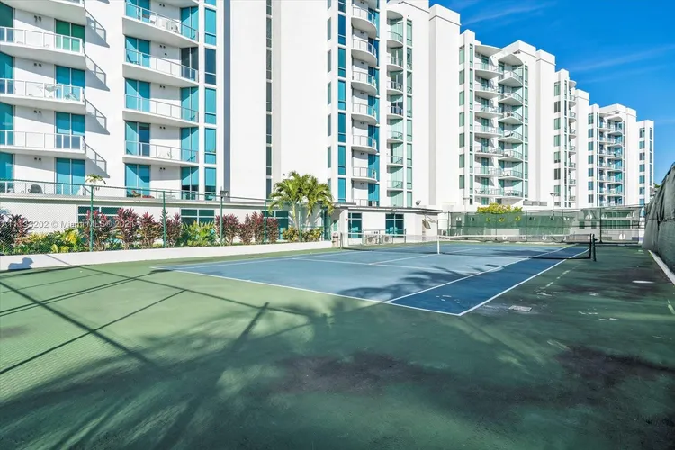 Uptown Marina Lofts #1115 image #38