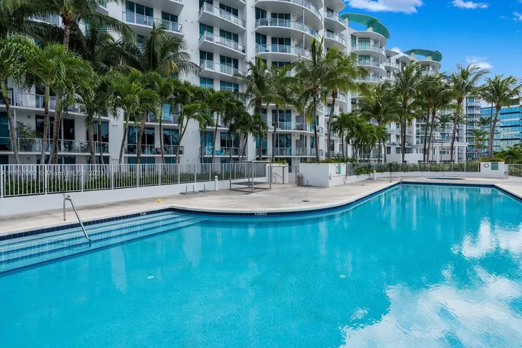Uptown Marina Lofts #1115 image #39
