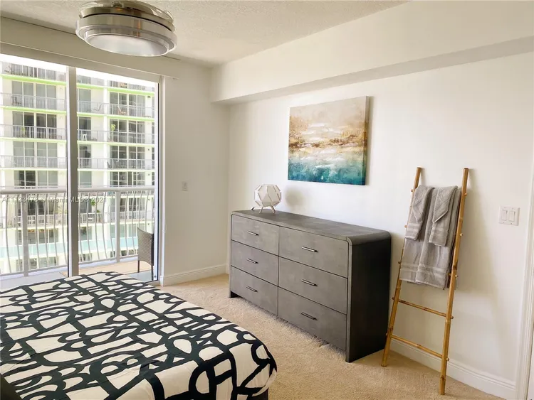 Opera Tower #1609 image #13