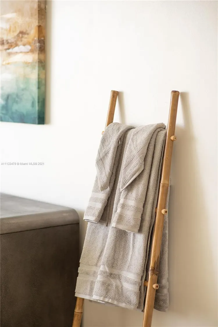 Opera Tower #1609 image #16