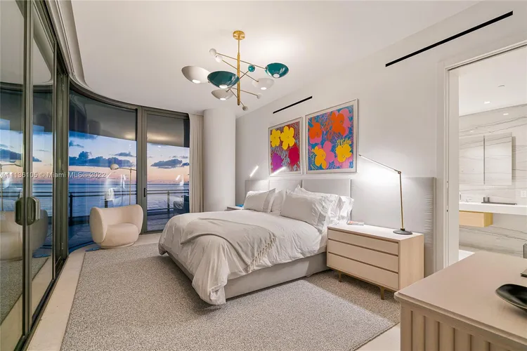 Eighty Seven Park #401 image #7