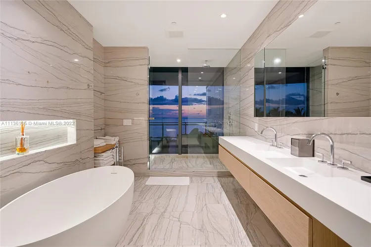 Eighty Seven Park #401 image #9