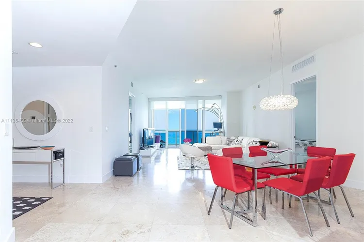 Trump Tower 3 #2103 image #10