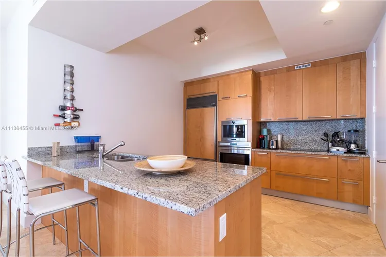 Trump Tower 3 #2103 image #14