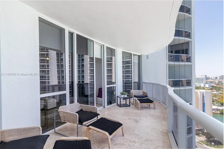 Trump Tower 3 #2103 image #17