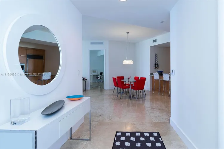 Trump Tower 3 #2103 image #19