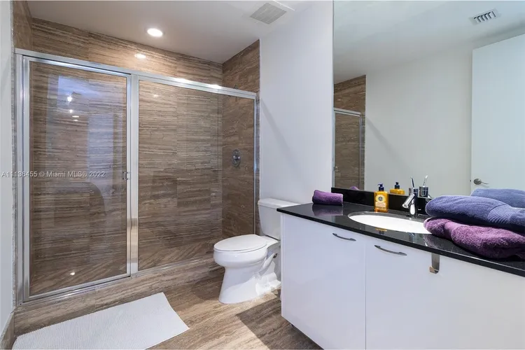 Trump Tower 3 #2103 image #23