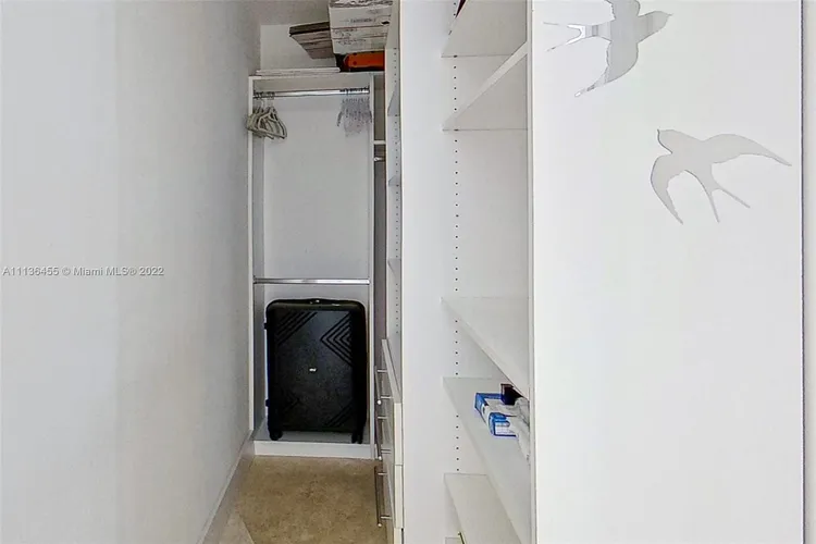 Trump Tower 3 #2103 image #27