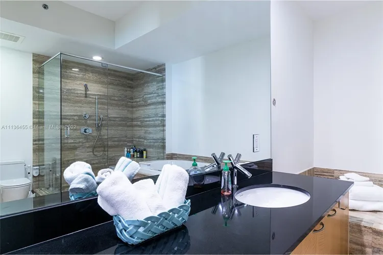 Trump Tower 3 #2103 image #35