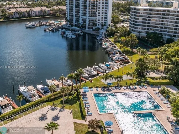 Olympus Towers and Marina #1701 image #9