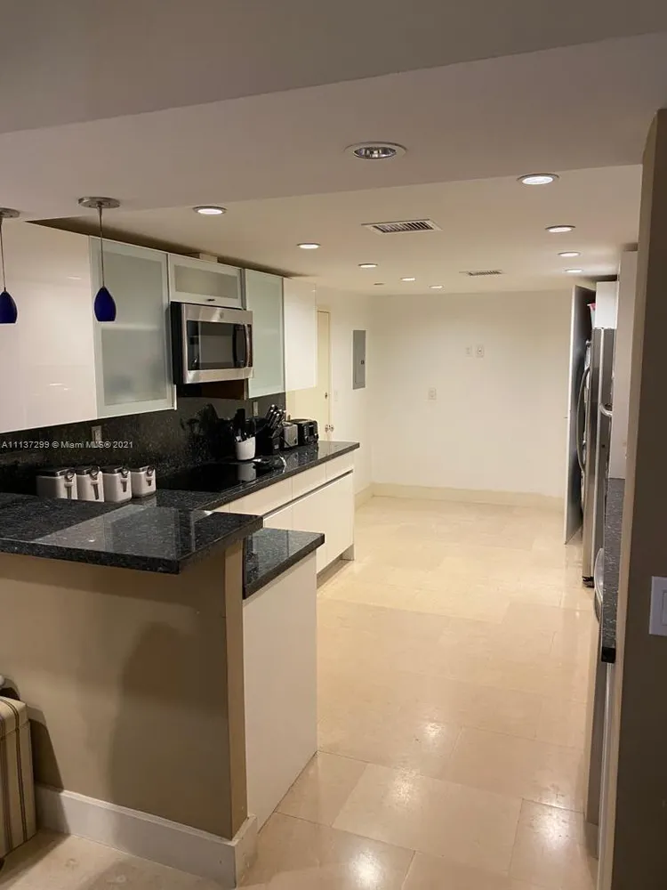 Towers of Key Biscayne #A505 image #10