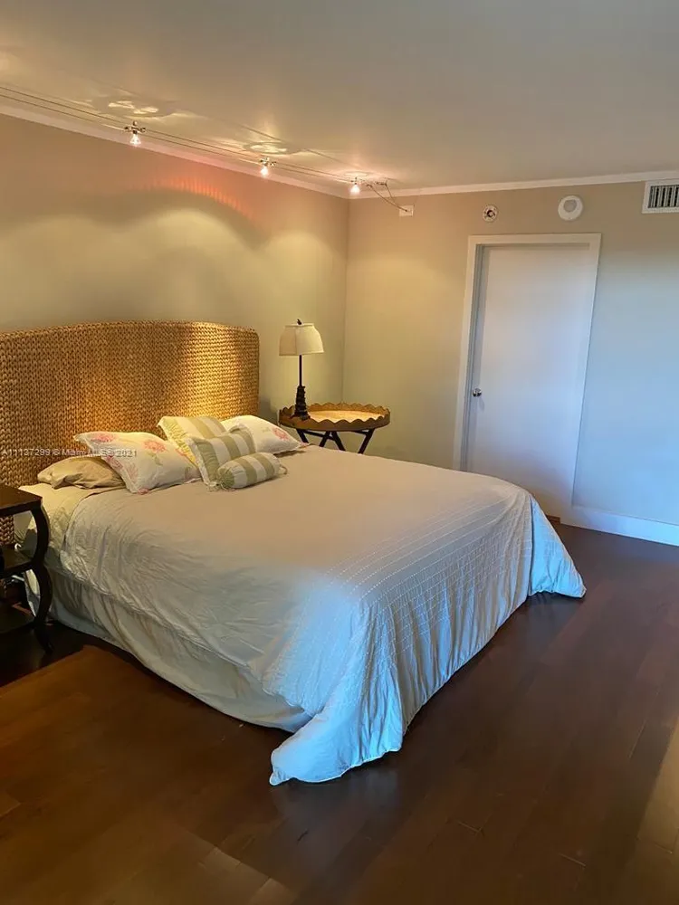 Towers of Key Biscayne #A505 image #14