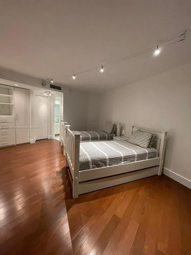 Towers of Key Biscayne #A505 image #15