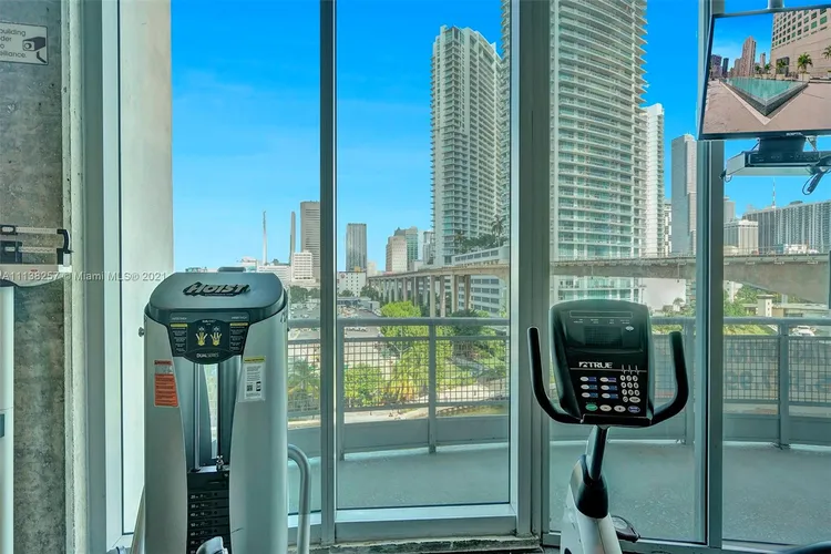 Neo Vertika #503 image #27