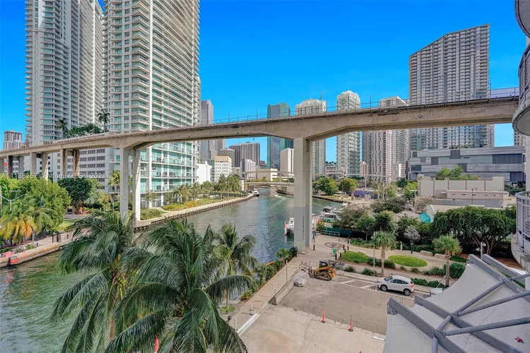 Neo Vertika #503 image #9