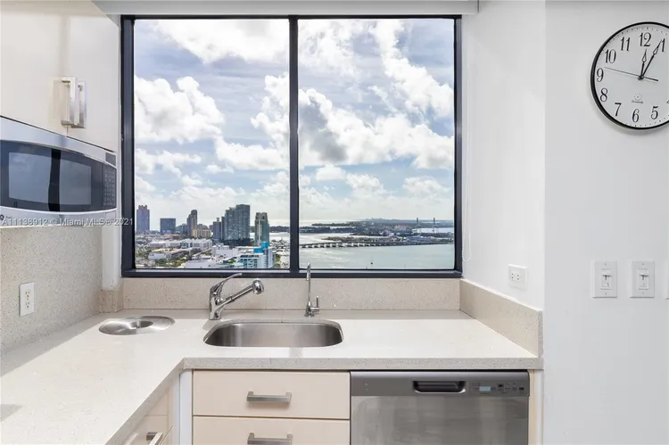 Waverly #3302 image #12