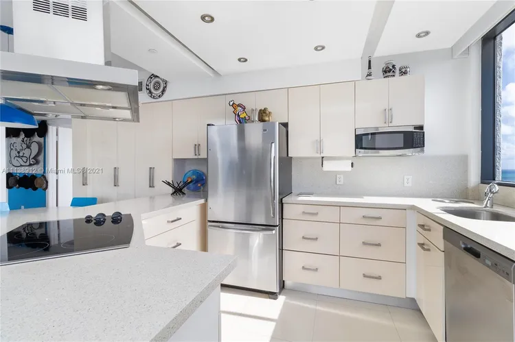 Waverly #3302 image #6