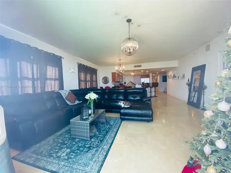 One Fifty One At Biscayne #1509 image #28