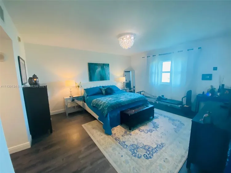 One Fifty One At Biscayne #1509 image #8