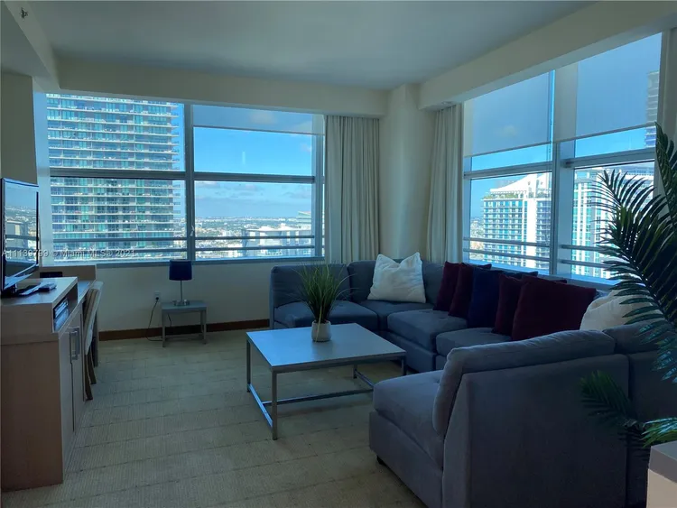 Mayfield AKA Hotel #3301 image #11