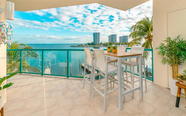 Beacon Harbour #301 image #9