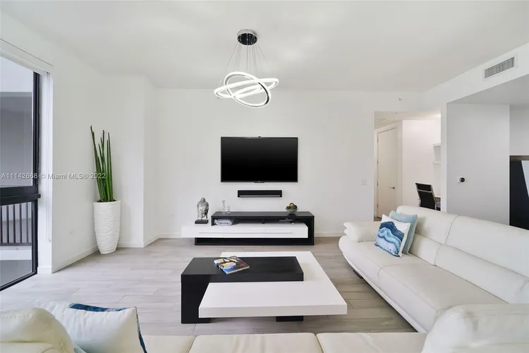 Nine at Mary Brickell Village #UPH05 image #25