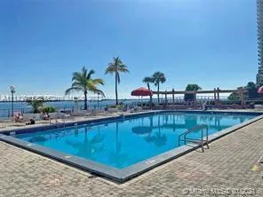 Four Ambassadors #904 image #15