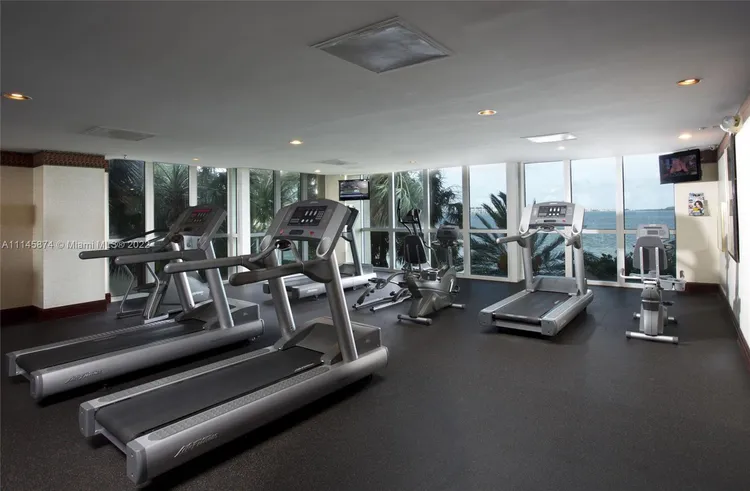 Yacht Club at Brickell #3011 image #36