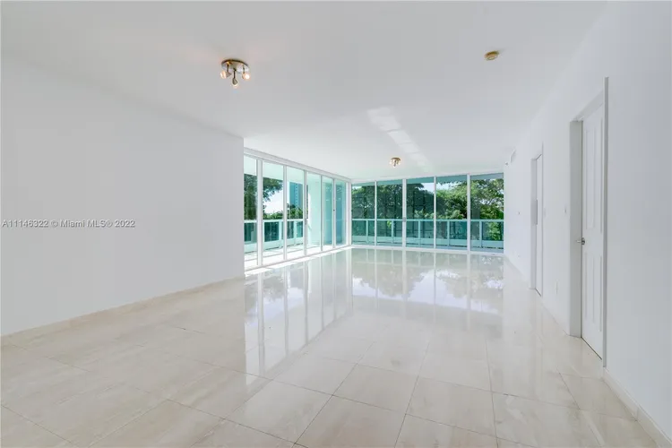 Bristol Tower Condominium #605 image #6