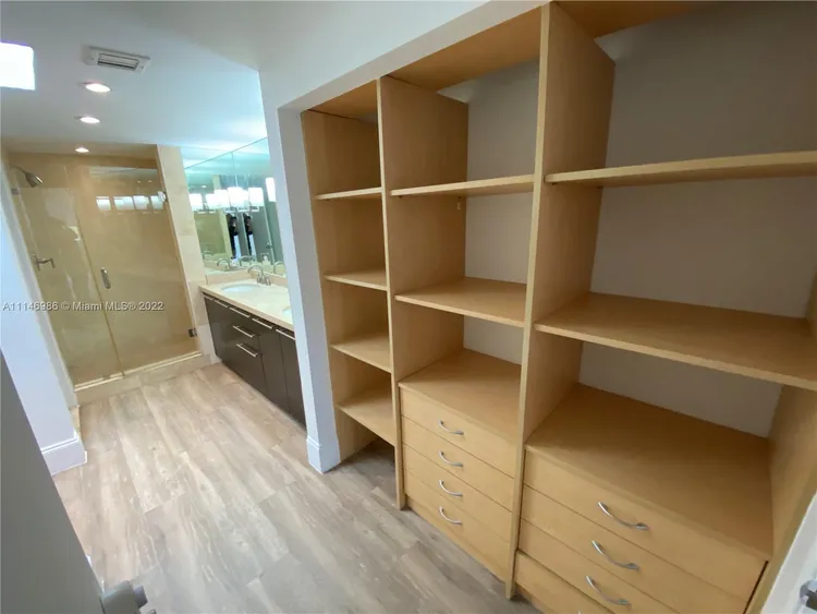 Key Colony IV Botanica #448 image #6