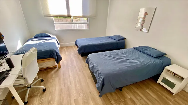 Key Colony IV Botanica #448 image #9