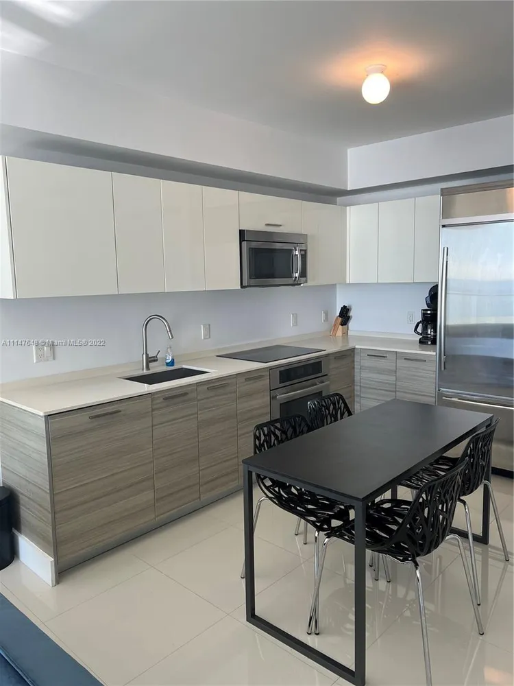 Brickell House #2308 image #13