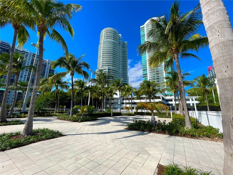 Skyline On Brickell #1710 image #28