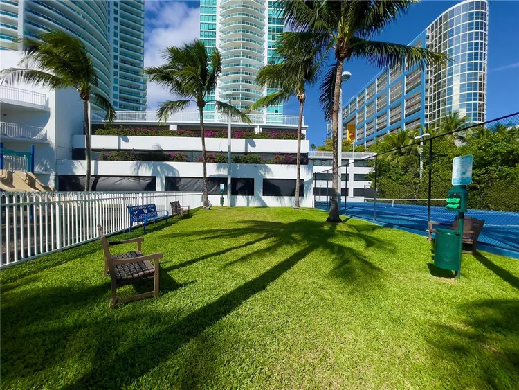 Skyline On Brickell #1710 image #30