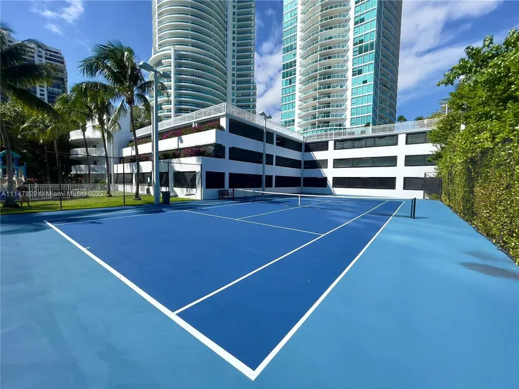 Skyline On Brickell #1710 image #35