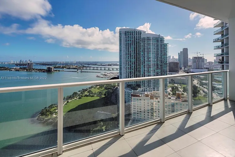 Paramount Bay #3003 image #13