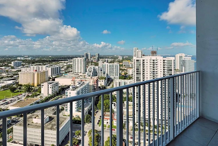 Paramount Bay #3003 image #6