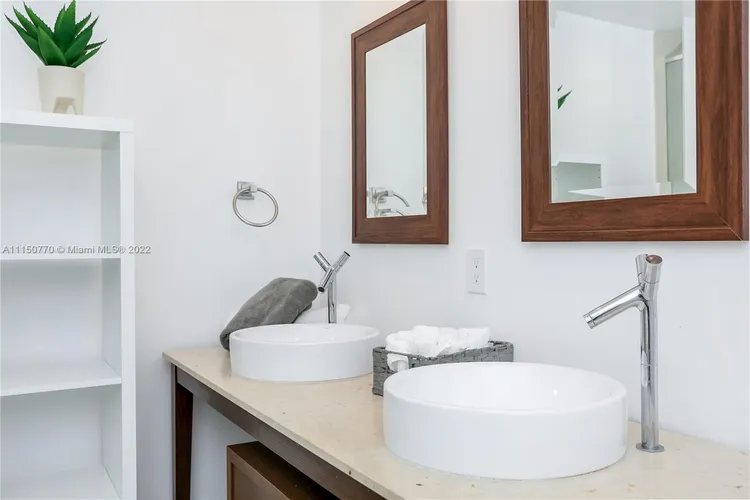 Icon Brickell III (W Miami) #1602 image #20