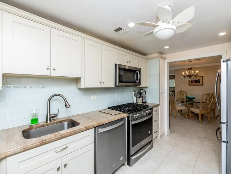 Parker Plaza Estates #608 image #8