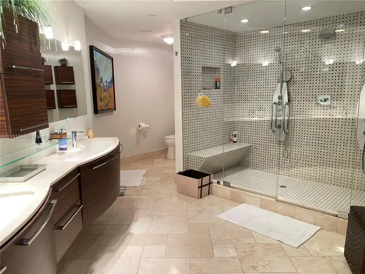 One Island Place #1902 image #36