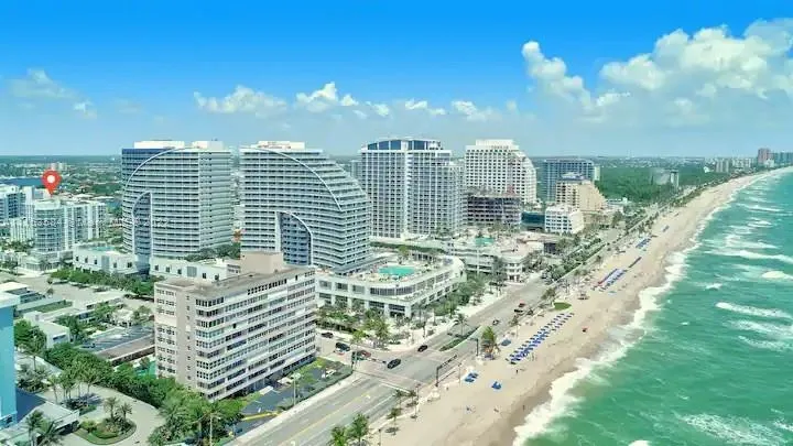 Tiffany House #410 image #13