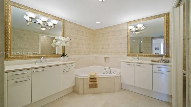 Ritz-Carlton Coconut Grove #1701 image #12