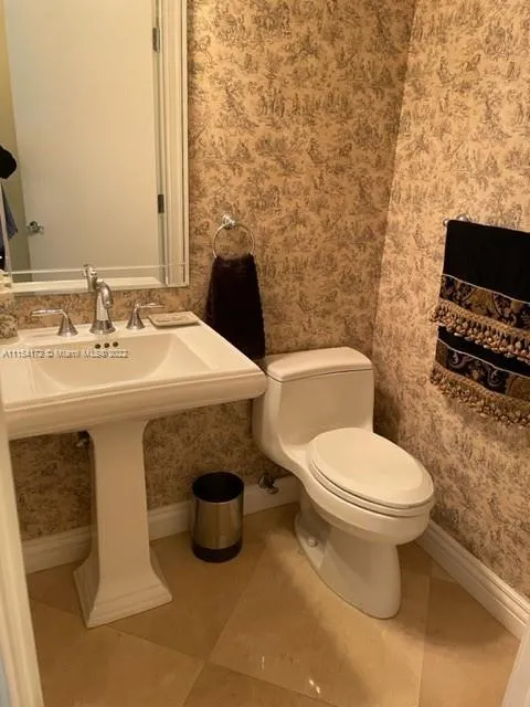 Ritz-Carlton Coconut Grove #1701 image #18