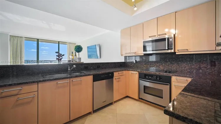 Ritz-Carlton Coconut Grove #1701 image #9