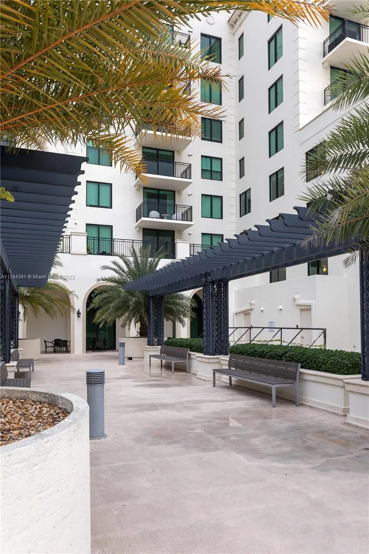 1300 Ponce #407 image #20