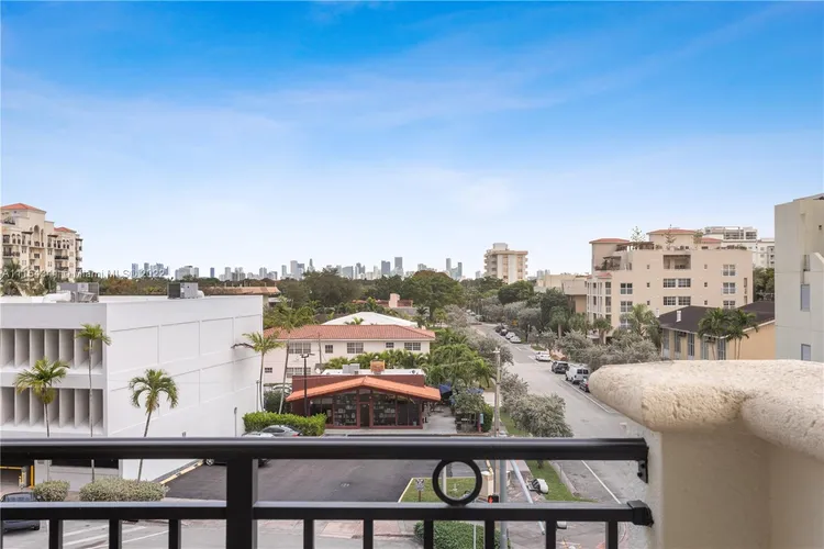 1300 Ponce #407 image #6