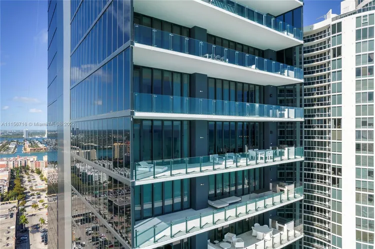 Muse #2401 image #13