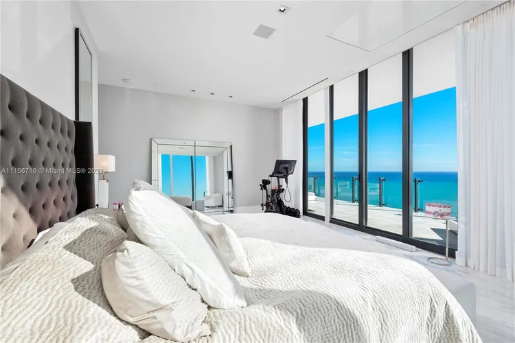 Muse #2401 image #38