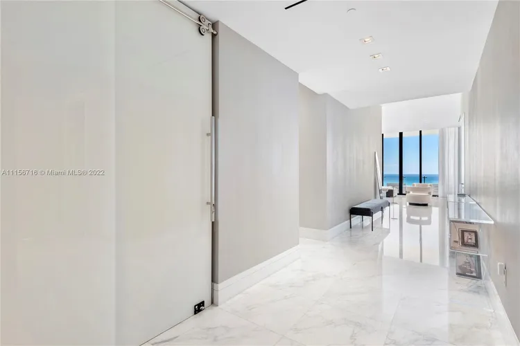 Muse #2401 image #64