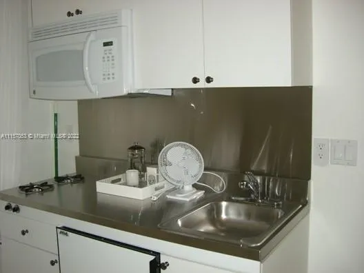 Ocean Walk on South Beach #137 image #18